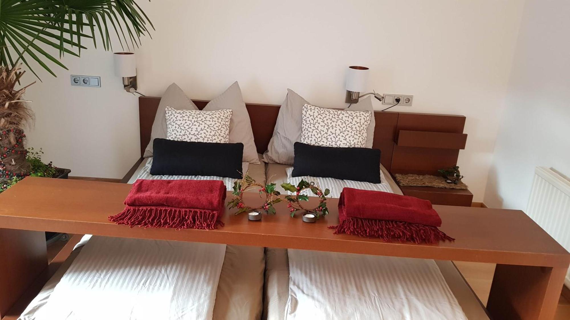 Jagd Trifft Moderne & Boutique Jardin Ferienhaus أنابيرغ ام لاميرتا المظهر الخارجي الصورة